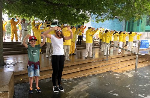 2017-1-3-minghui-falun-gong-newzealand-01--ss.jpg