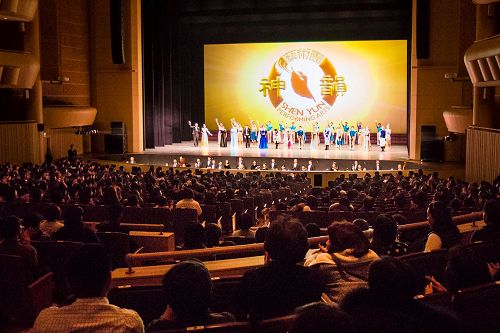 '图1：神韵纽约艺术团韩国巡演场场爆满，一票难求'