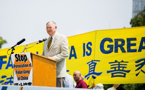 2017-7-21-minghui-falun-gong-dc720-05--ss.jpg