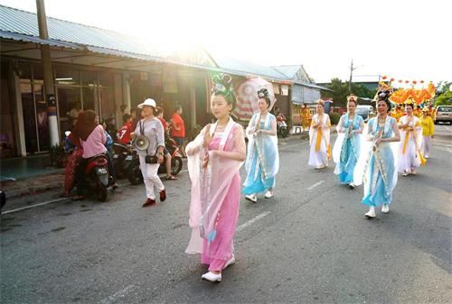 2018-3-1-malaysia-cny-parade_05--ss.jpg