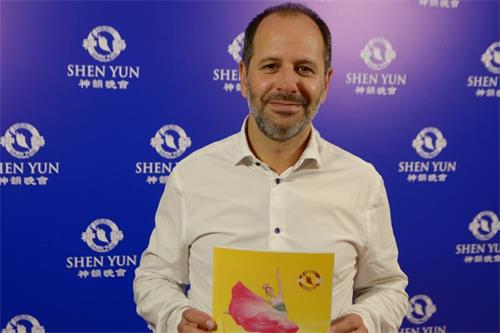 2018-3-5-shenyun-worldwide_11--ss.jpg