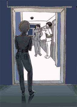 图示:监狱长和警官暗箱操作,教唆、指导、包庇、纵容杀人犯重刑犯人再犯罪,酷刑迫害法轮功学员。