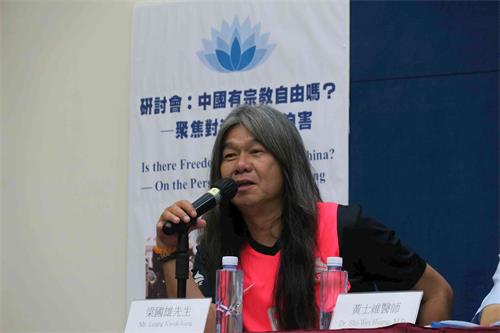 '图5：香港前立法会议员梁国雄'