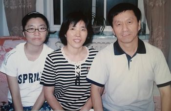 2018-7-10-mh-zhang-family--ss.jpg