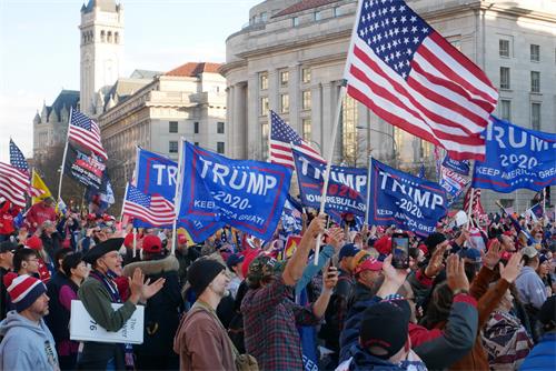 图1～4：2020年12月12日，数十万各族裔来自全美各地的民众汇聚华府，举行盛大“停止窃选（Stop The Steal）”集会游行。