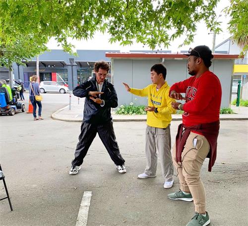图4:现场学功法