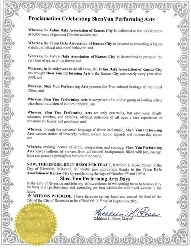 '图9：里弗赛德市（Riverside）市长凯瑟琳·L·罗丝签发褒奖令，宣布十月九日和十日为“神韵演出日”。'