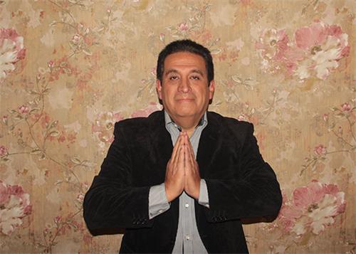 图:塞缪尔·阿尔瓦拉多(Samuel Alvarado)感谢师父!