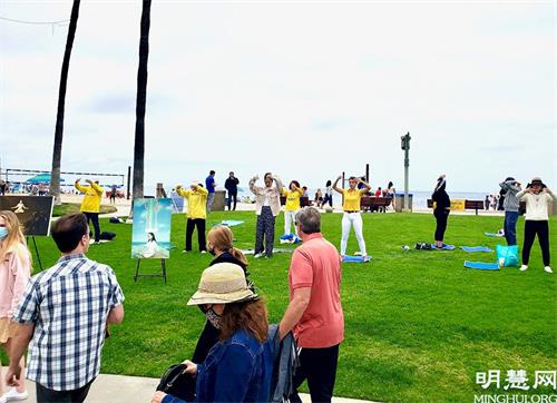 2021-6-1-la-long-beach-falun-gong_02--ss.jpg