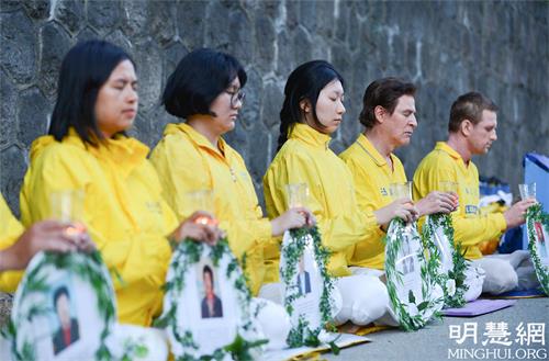 2021-7-19-vancouver-720-candle-vigil_07--ss.jpg