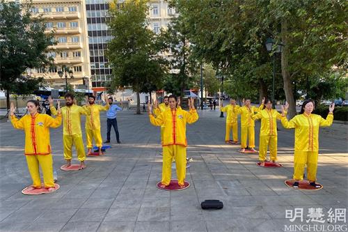 2021-7-22-greece-syntagma-square_01--ss.jpg