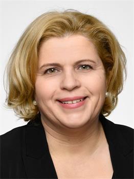 '图13：自民党国会议员部本多弗尔－里希特（Sandra Bubendorfer-Licht，MdB， FDP）。'