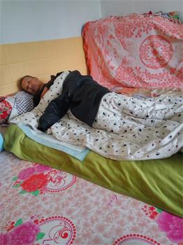 2022-4-2-wu-zhanting-bedridden--ss.jpg