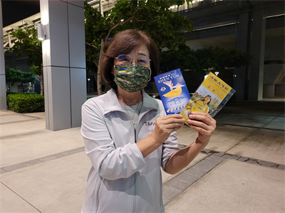 图1:前云林县长、现任立委苏治芬赞扬法轮大法福益全球。