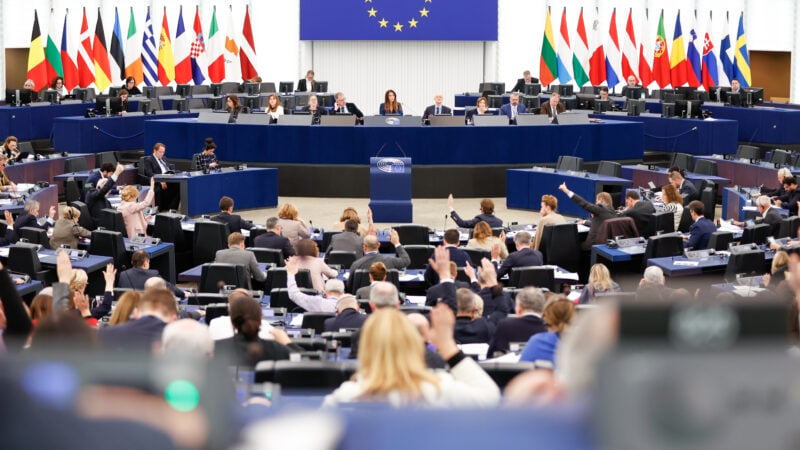 图1：二零二四年一月十八日中午，欧洲议会议员全体大会表决通过谴责中共迫害法轮功的决议。（图片来源：欧洲议会）