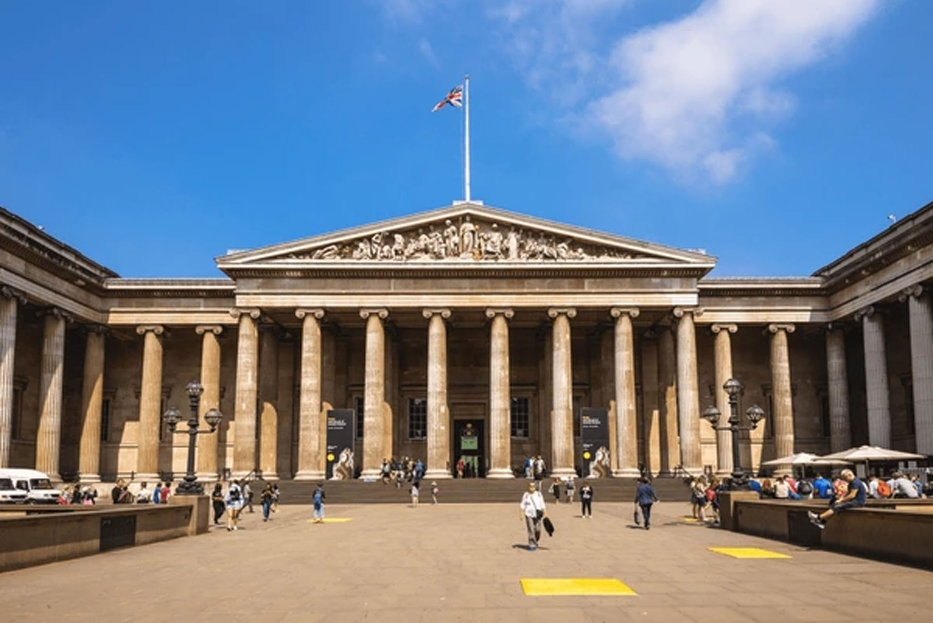 图1：英国伦敦大英博物馆气势雄伟、馆藏丰富。