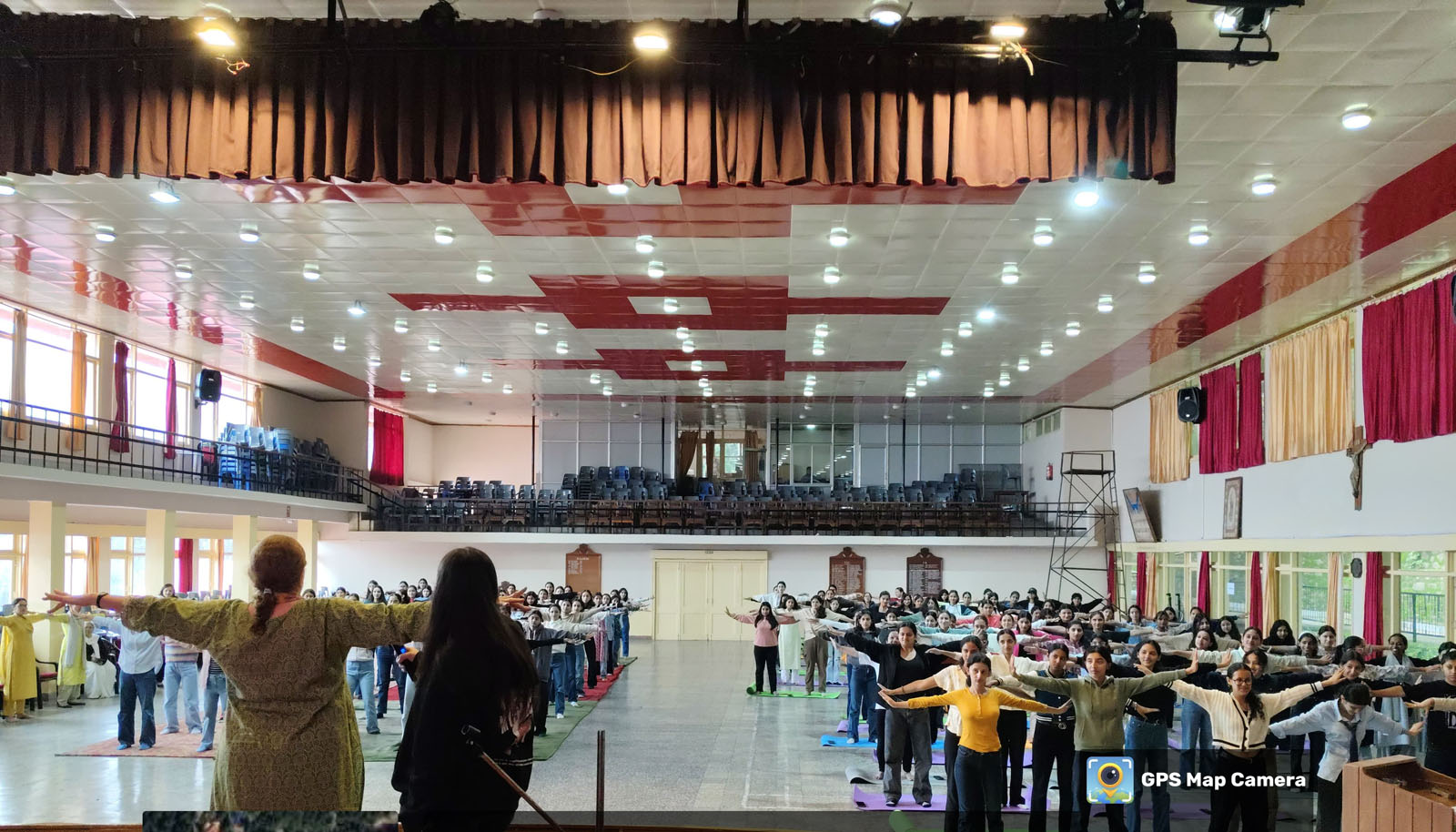 图4~20:为将法轮大法带到印度偏远地区,一名印度法轮大法学员于二零二五年七月前往喜马偕尔邦首府西姆拉,在当地学校和机构举办教功活动。在这一个月里,她在十一家机构举办了十四场教功活动,参加人数约两千人。