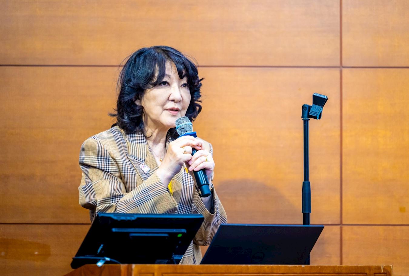 '图3:参议员片山皋月'